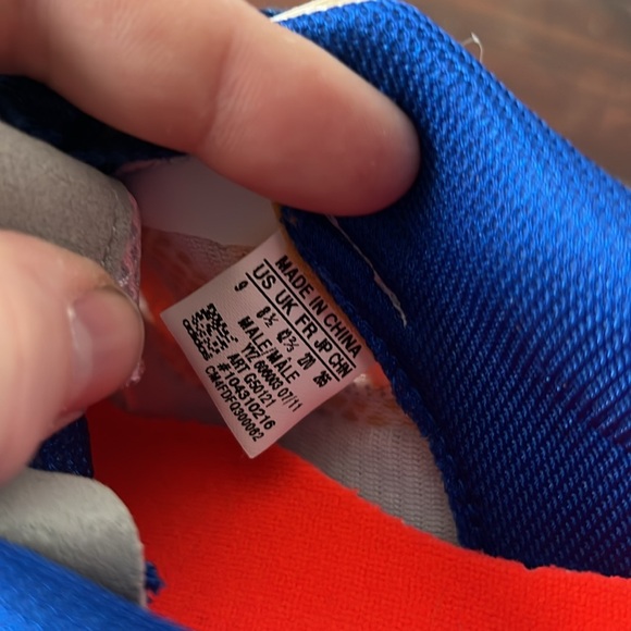 NWT ADIDAS Oregon Ultra Running Shoes Mens size 9 - Picture 6 of 6